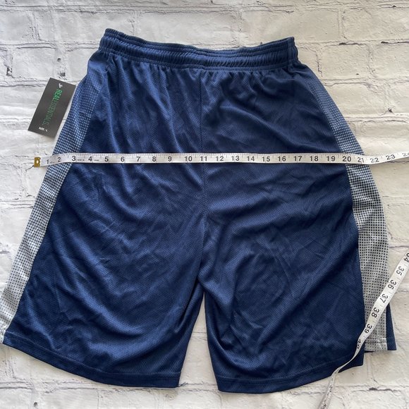 Real Essential Shorts - Picture 1 of 6